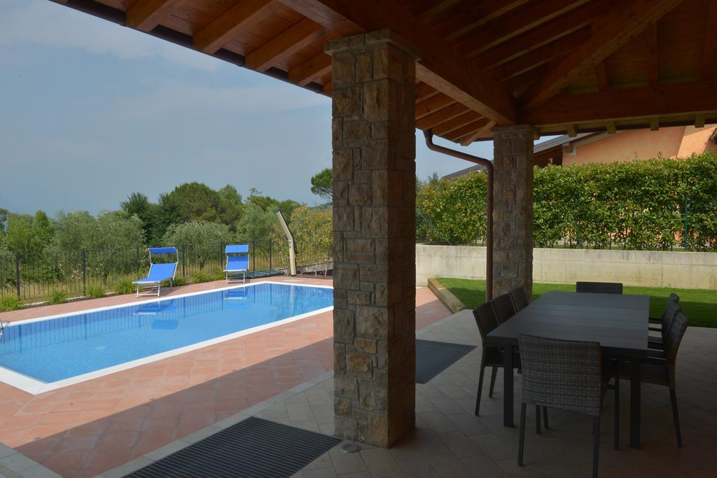 Villa Artemia Manerba del Garda Szoba fotó